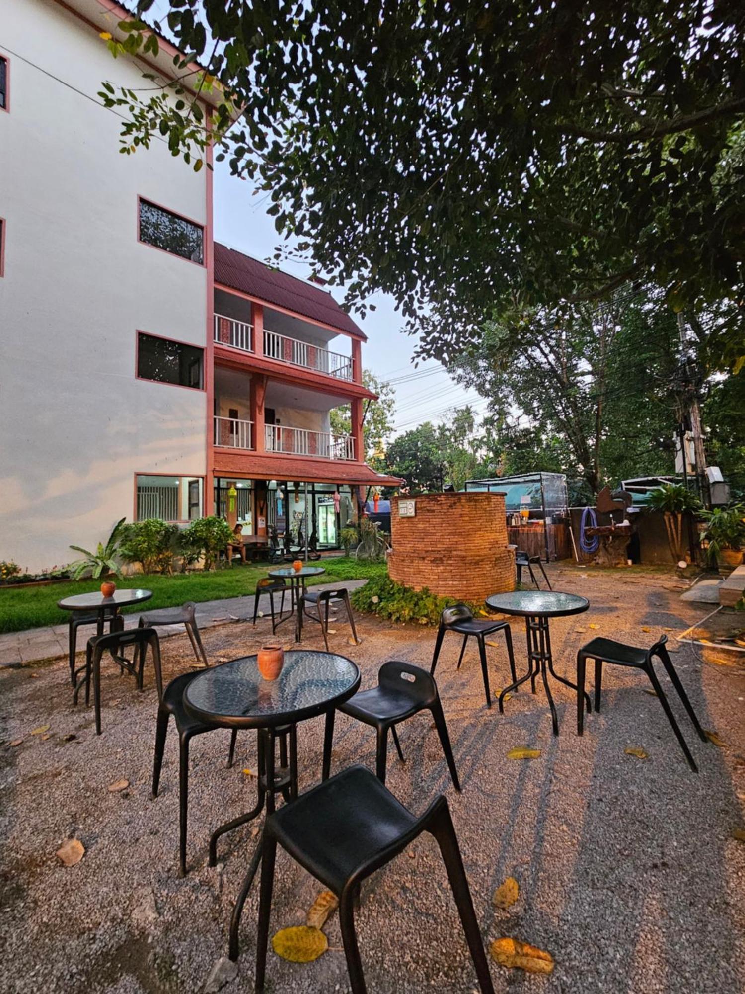 Sabaidee Chiangmai Hotel Sha Chiang Mai Exterior photo